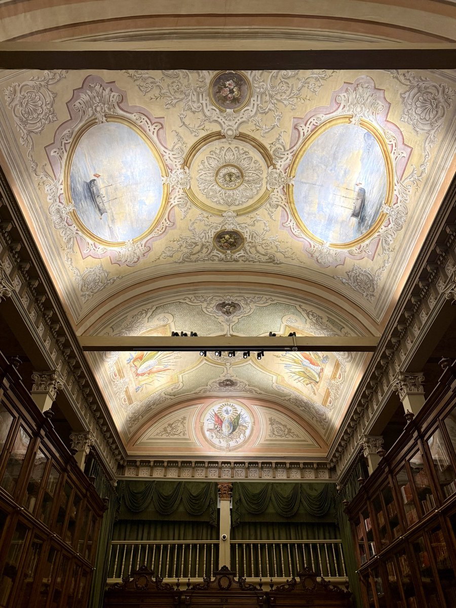 Yıldız’ın kütüphanesinin en güzel mekânlardan biri olduğuna dair görüşüm hâlâ aynı…