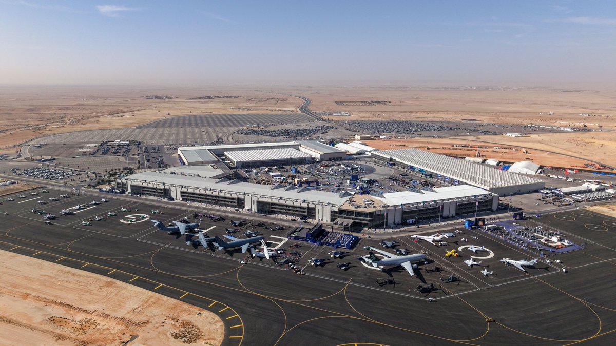 SPAregions's tweet photo. معرض الدفاع العالمي 2026 يختتم أعماله بمكتسبات إستراتيجية، ومشاركة دولية غير مسبوقة، وزخم يدعم تحقيق مستهدفات رؤية السعودية 2030.
https://t.co/1Cj0RQNwTs 
#واس https://t.co/cYSGrGdr54