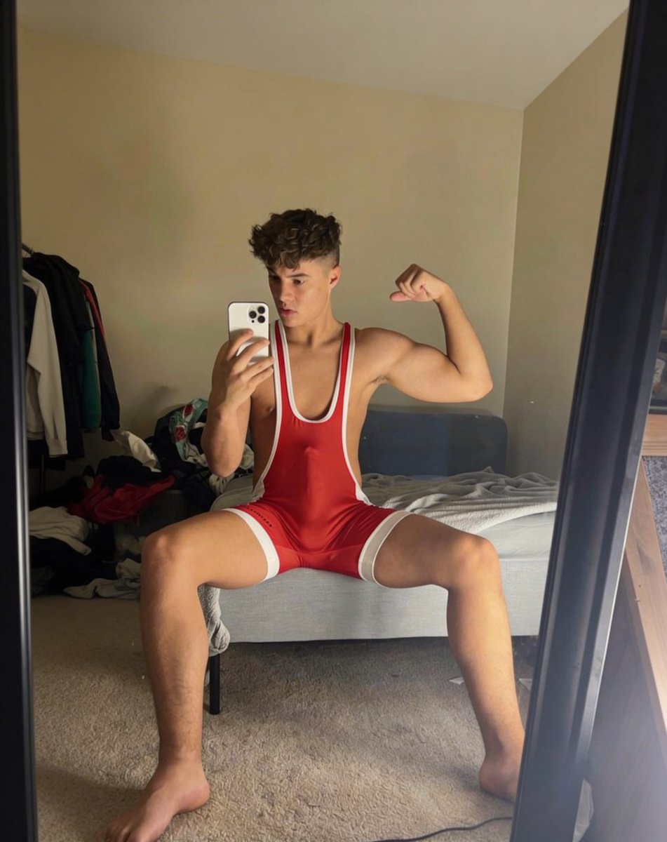 Retweet if you’re 🏳️‍🌈 too