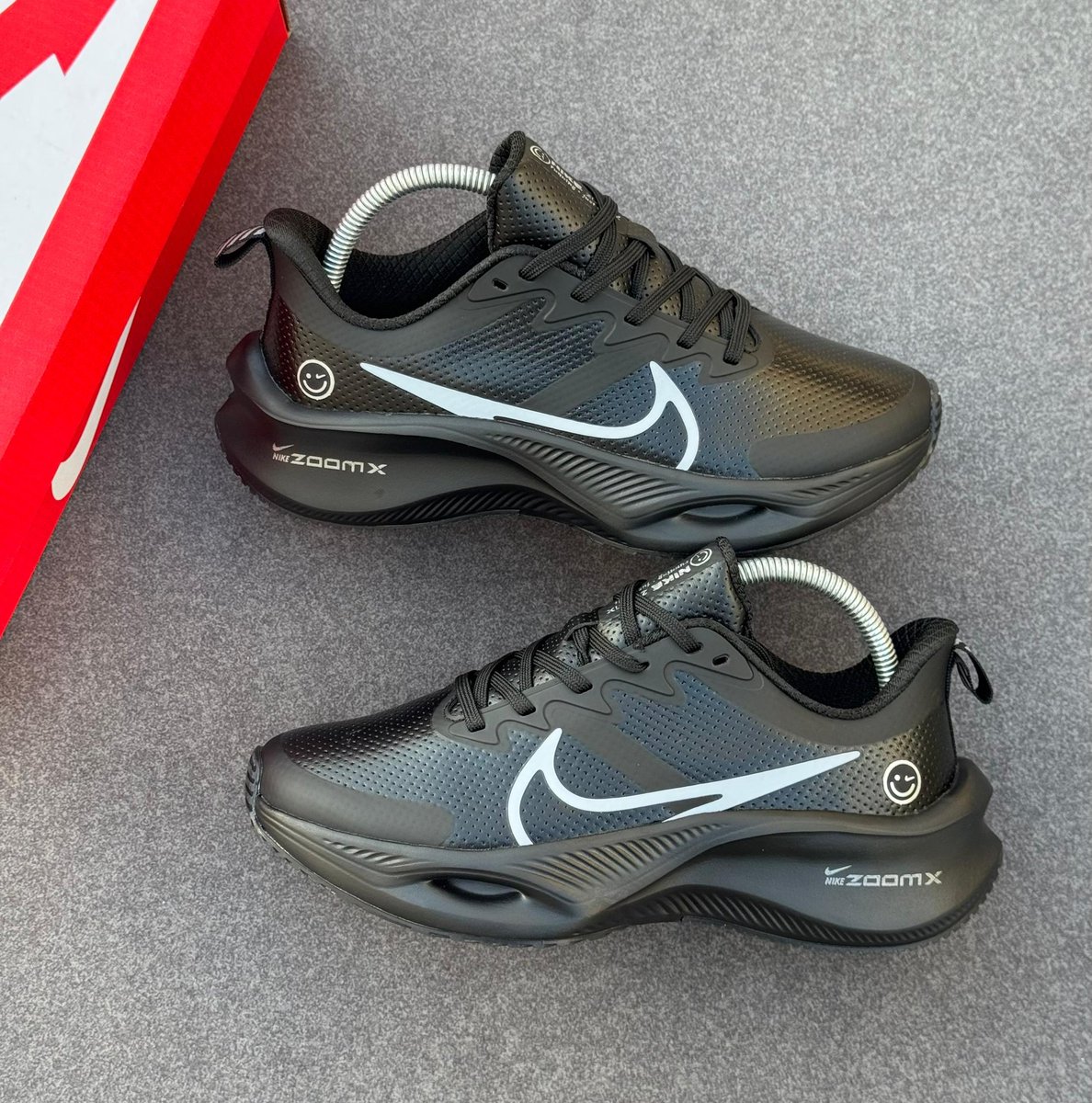 Size:40-45 

Tsh.95,000

CONTACTS:+255718007463

For pickup 🛵 📦 and delivery 🛵  🚚