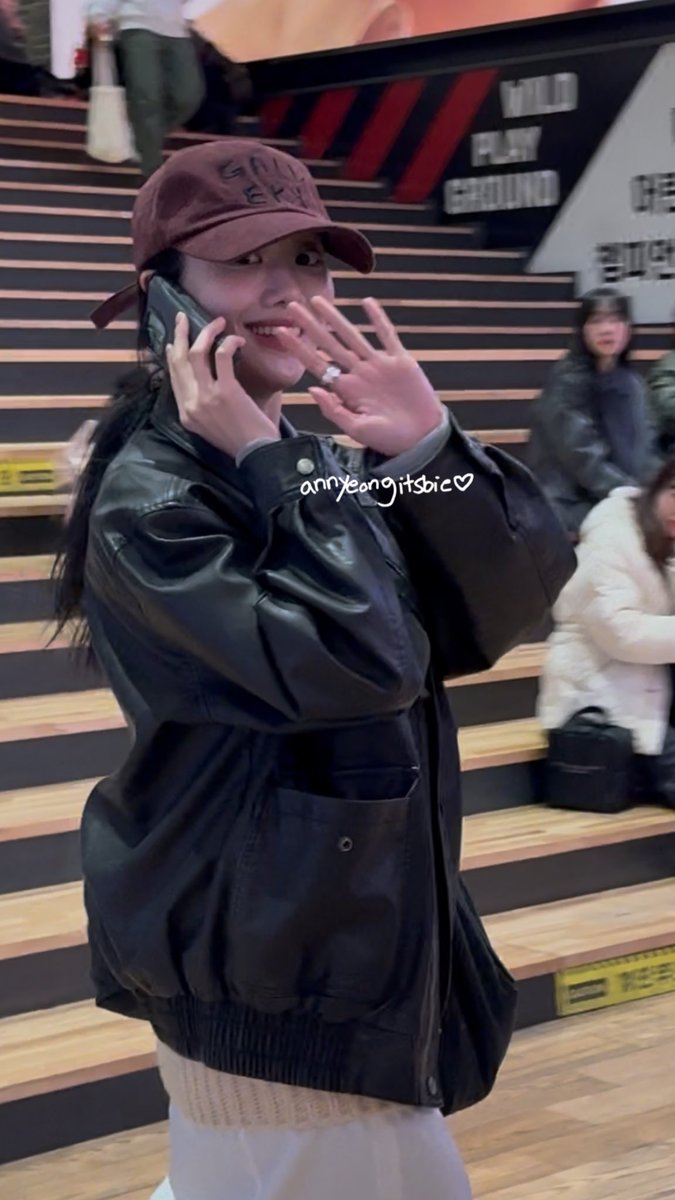 260212 파반느 PAVANE 
VIP PREMIERE 시사회

#ShinEunSoo #신은수 
#이나은 #LeeNaEun