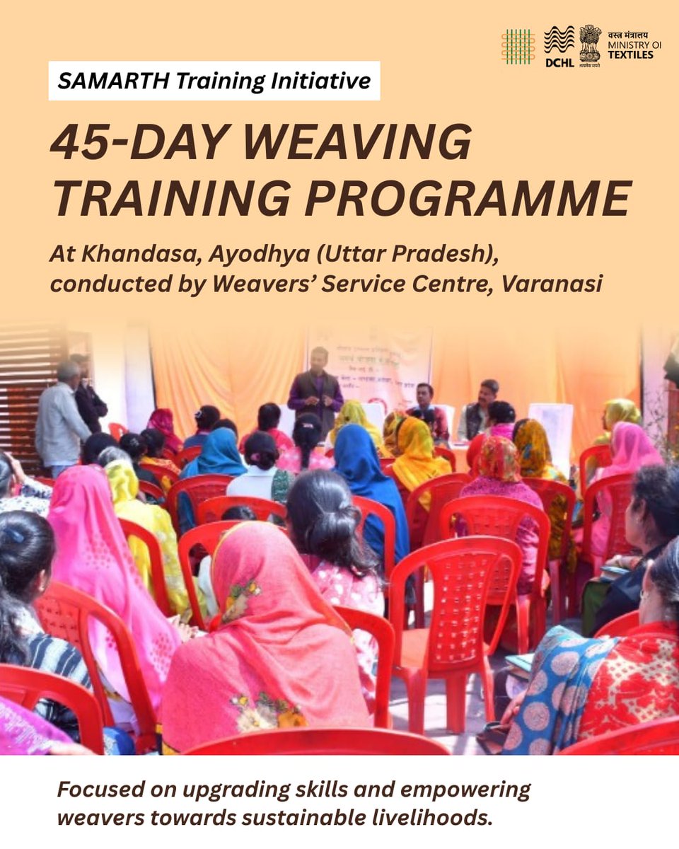 dchandlooms01's tweet image. Empowering weavers with skills for a sustainable future! The SAMARTH 45-Day Weaving Training Programme at Khandasa, Ayodhya (Uttar Pradesh), run by Weavers’ Service Centre, Varanasi, is upgrading craftsmanship to boost livelihoods. 🎨🧵 #Weaving #SkillDevelopment #SAMARTH