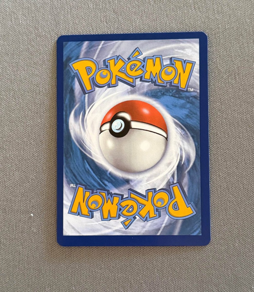 Ericaspikachu's tweet image. 💯LETS DO A GIVEAWAY💯

🔥LIKE, FOLLOW &amp;amp; RETWEET FOR CHANCE TO WIN!! 

🔥WINNERS ARE PICKED ON SUNDAY!

#pokemon #giveaway #tcg 
Make sure you are following!