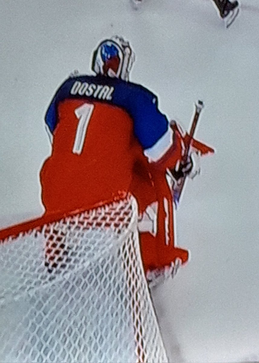 Nyt on Ilveksen mies kovassa paikassa🏒💚💛#MilanoCortina