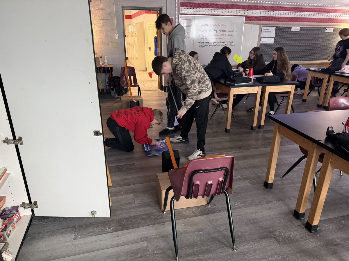 Mrs. Conrad tweet media