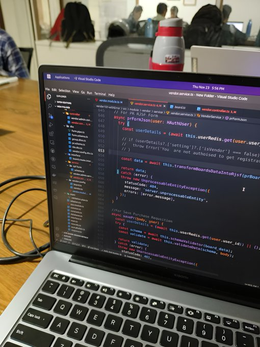 Coding games are the best way to learn coding.

From CSS, Python, JavaScript to Blockchain.

Here are 10 of the BEST online games to learn coding in 2026: