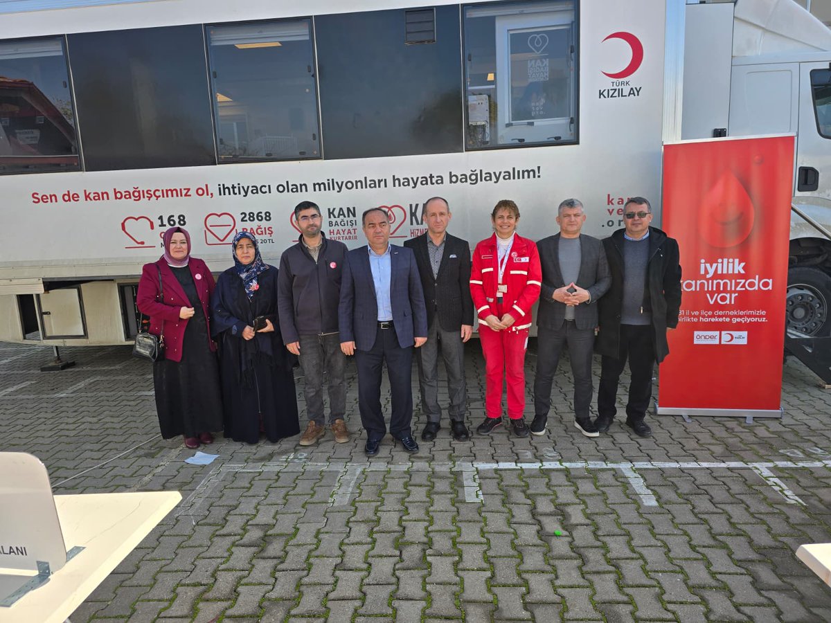 AdimDer01's tweet photo. 81 ilde eş zamanlı olarak Ramazan ayında kan bağışı oranının düşmesine binaen Kızılay ve Önder işbirliği ile Adimder olarak Yüreğir İmam Hatip Ortaokulumuzun katkılarıyla "İyilik Kanımızda Var" şiarıyla 11 Şubat 2026 tarihinde  kan bağışı etkinliği gerçekleştirilmiştir. https://t.co/nngrjG48Bc