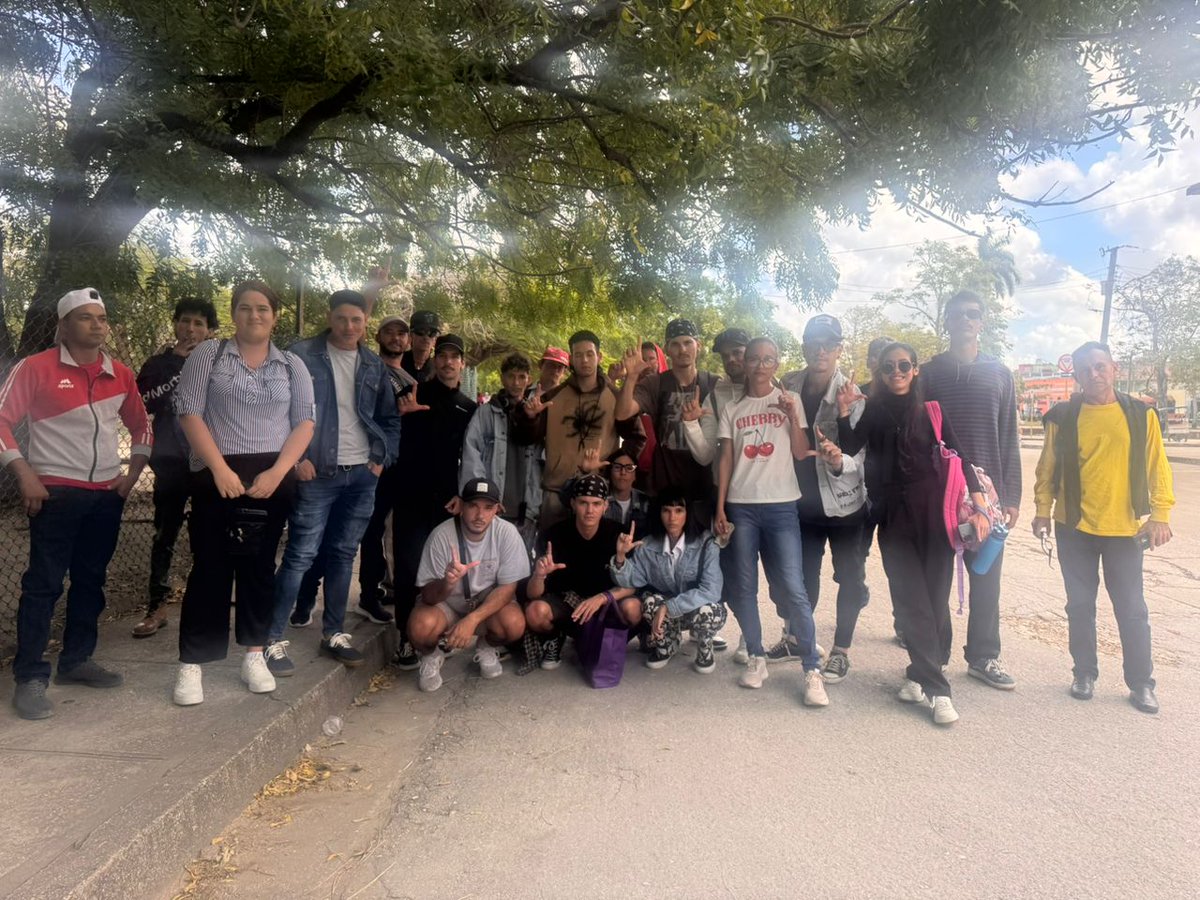 #FreeEl4tico 
#TodosSomosEl4tico 
Ellos solo dijeron lo que pensamos todos