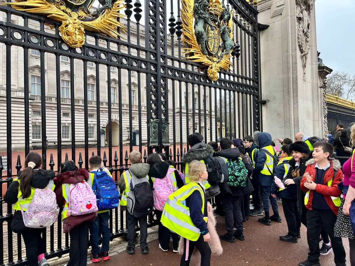 Pearson Primary School tweet media