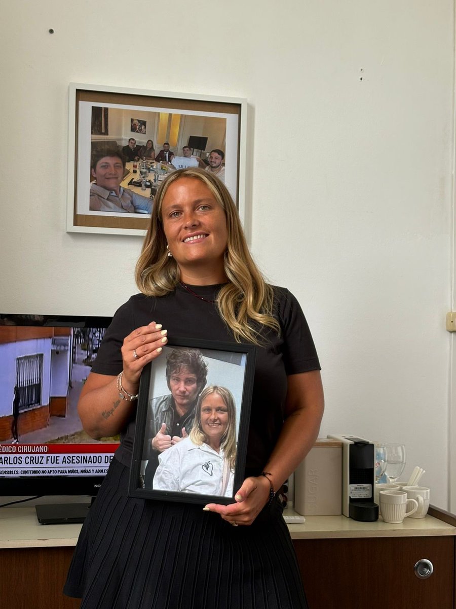 Equipando la ofi para llevar adelante el camino del Presidente <a href="/JMilei/">Javier Milei</a> 🦁

La Plata será grande nuevamente. 
TMAP