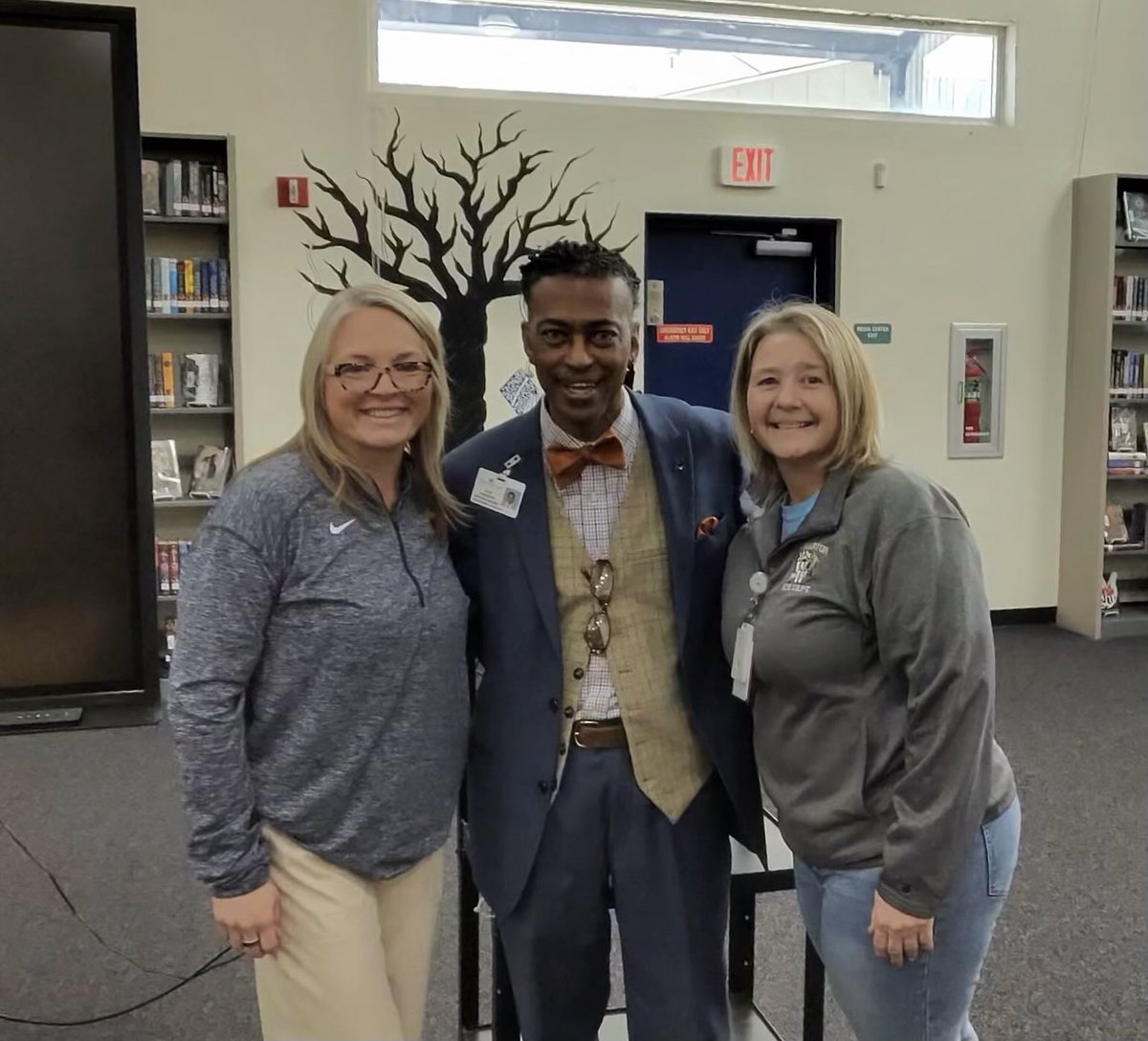 KoreyJonesHCPS tweet media