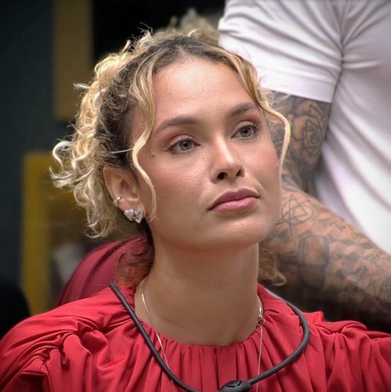 Rotafofoqueiro's tweet image. Após a desclassificação de Sol Vega, começaram a circular boatos sobre uma possível repescagem com os eliminados para retornar ao jogo! Aline, Brígido, Sarah ou Matheus… quem você quer ver de volta no BBB26?