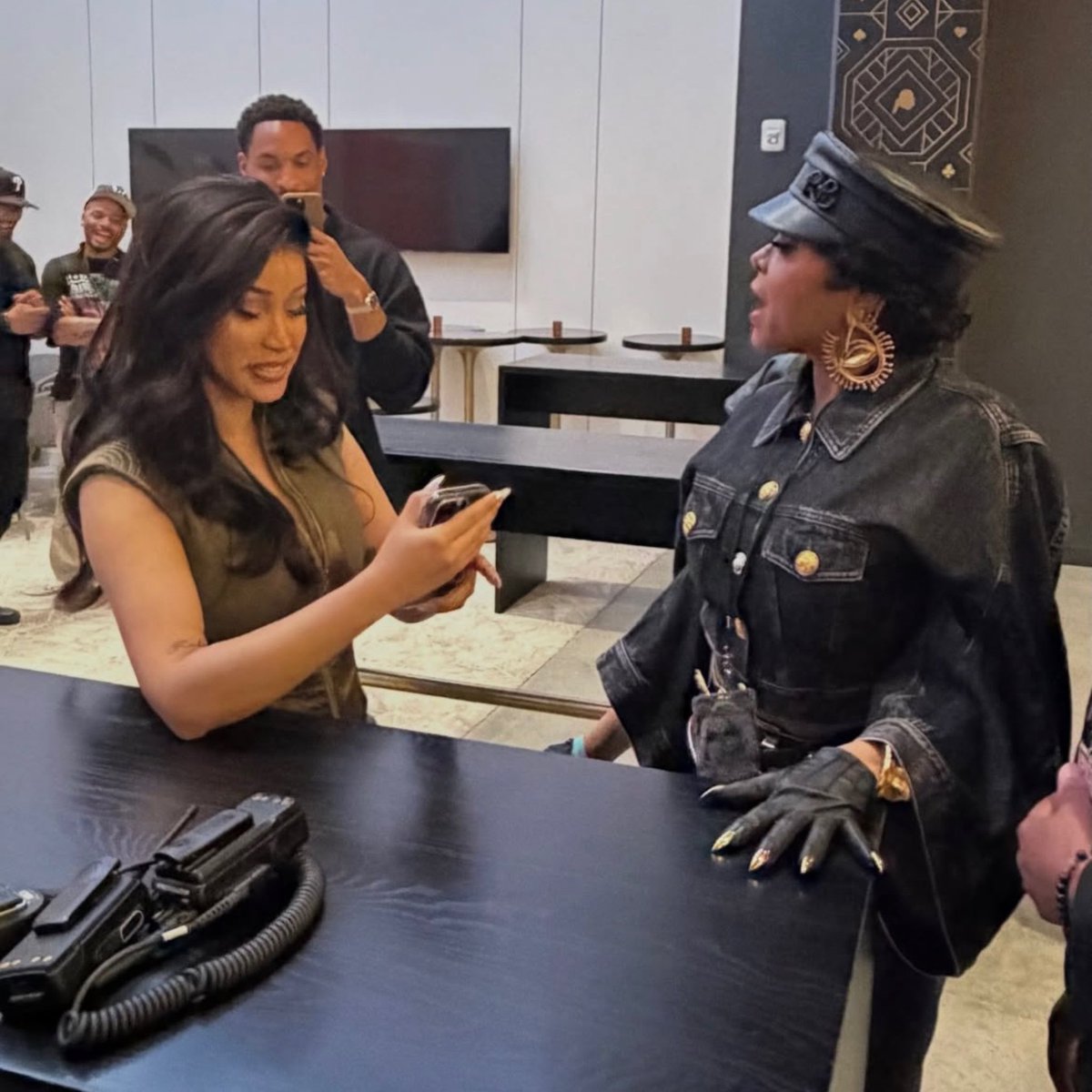 CelebLoveBardi's tweet image. Taraji P. Henson attended the kickoff of Cardi B’s “Little Miss Drama Tour”