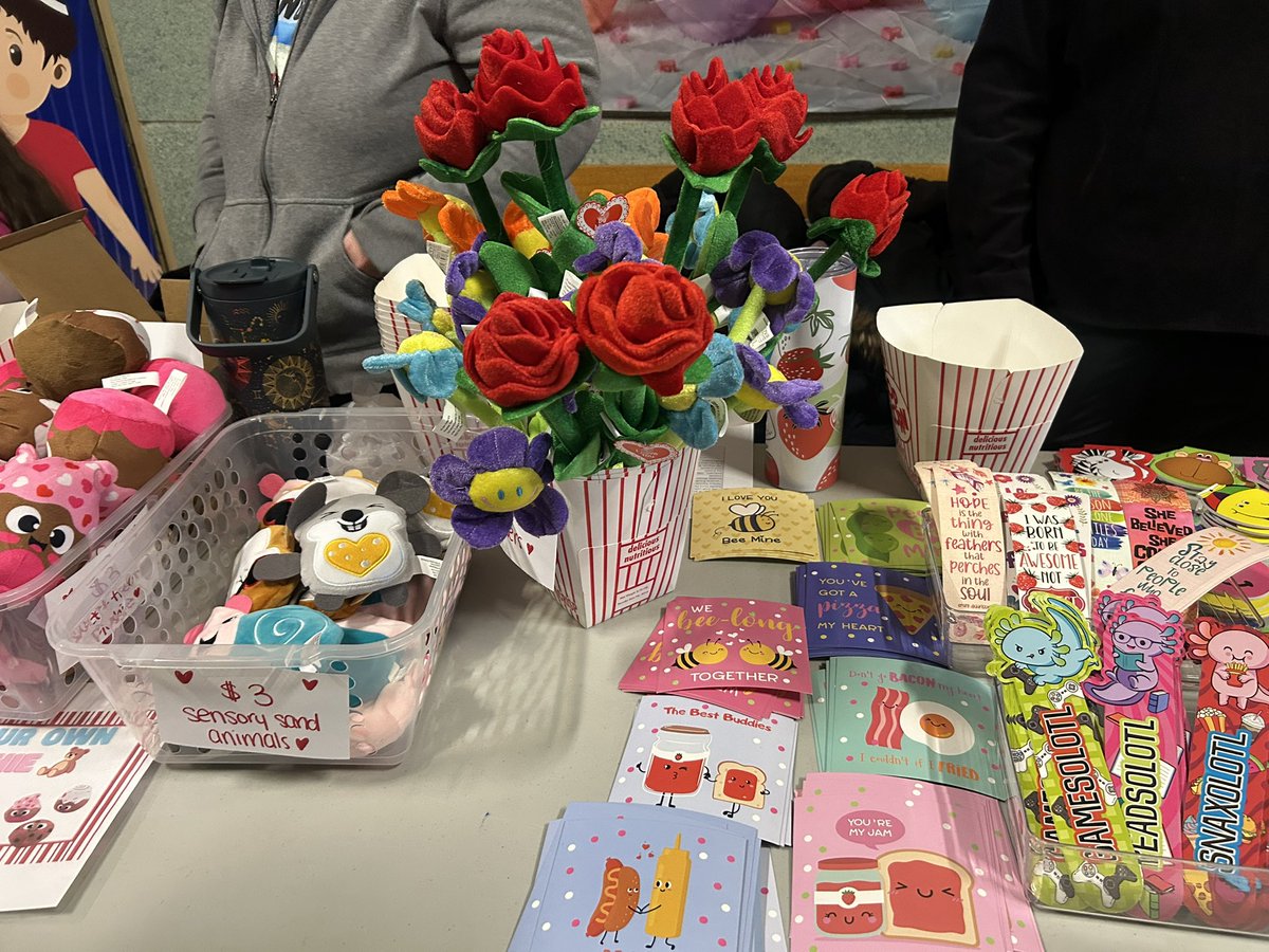 PS 165 Queens tweet media