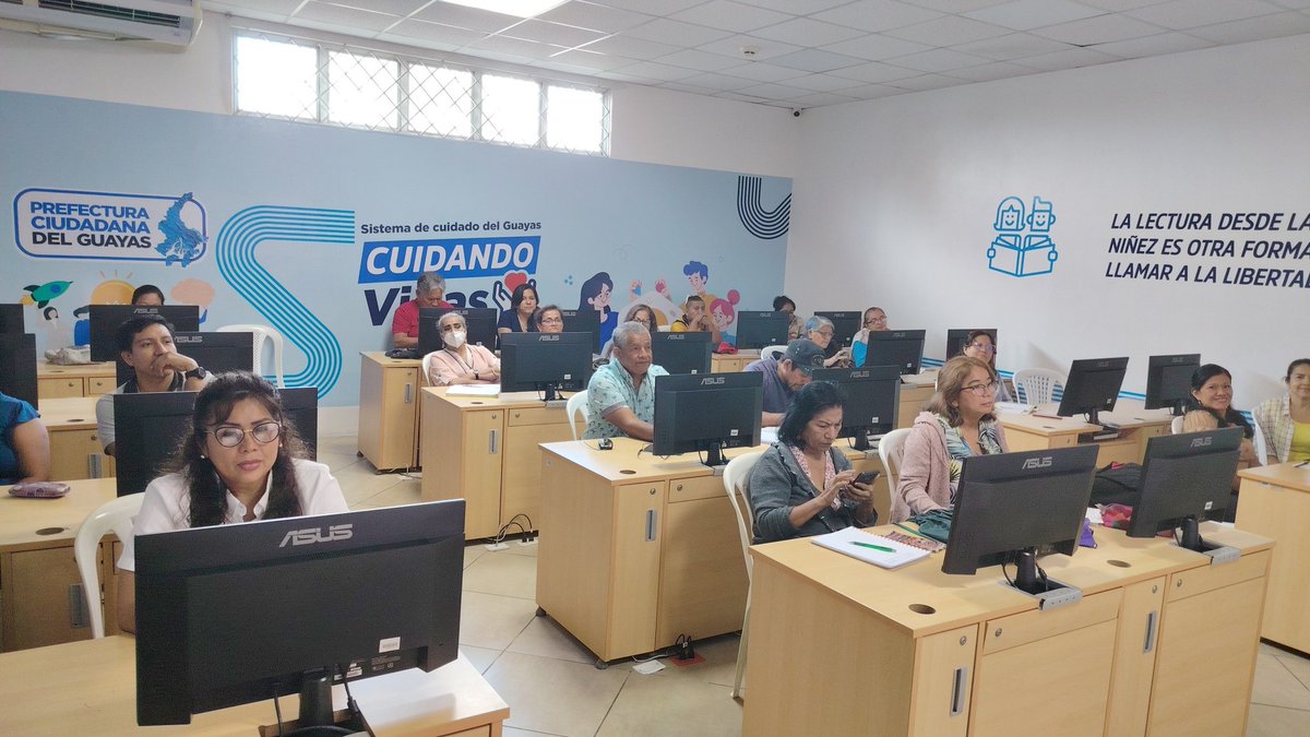 Finalizando curso presencial #redessociales #guayastec #manzanaletamendi #prefecturadelguayas