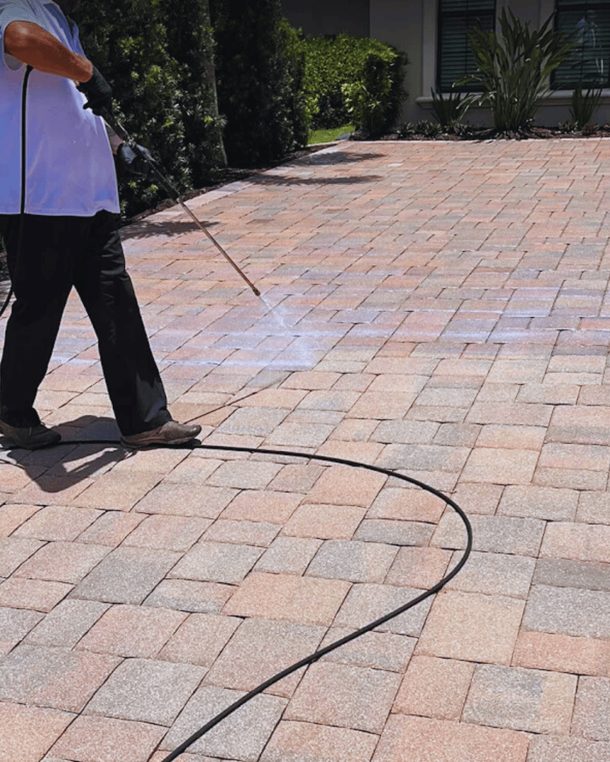 ✨ Small Business Spotlight: Fleet Kleen ✨

Serving Sarasota, Fleet Kleen provides pressure washing, paver sealing, roof cleaning, and exterior painting for homes and businesses 💦

Quality work. Clean results.

📍 Sarasota, FL
🏡 Residential &amp; Commercial