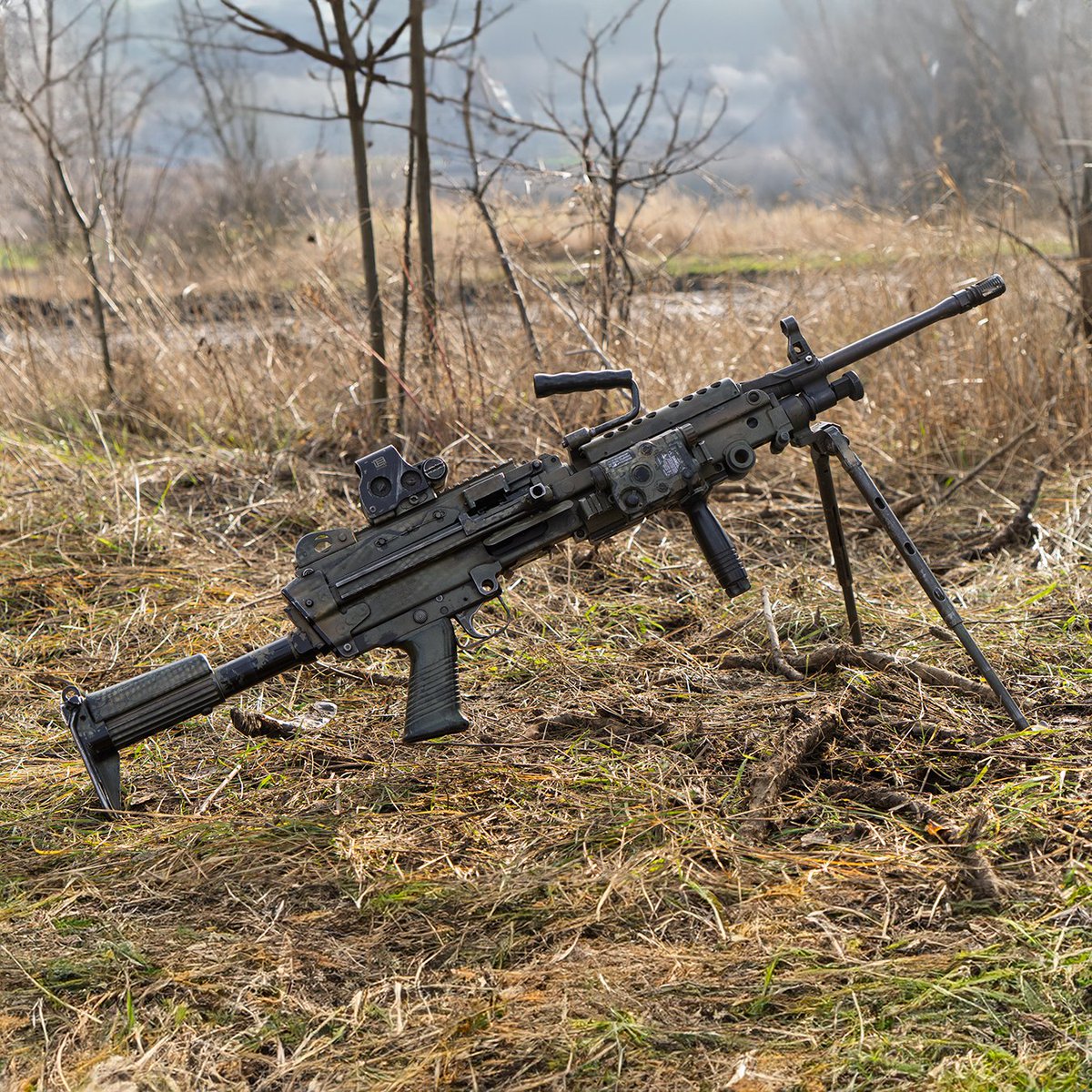 3sofua's tweet image. "Harry," Senior Operator, 3rd @SOF_UKR  Regiment

"M249 is the heart of the group's firepower. Since it’s 5.56mm and STANAG - compatible, I can use mags from a DDM4 or other service rifles in a pinch. It’s reliability when it matters most." ⚔️

Join the Brave! 🐺
📞 +380933356598