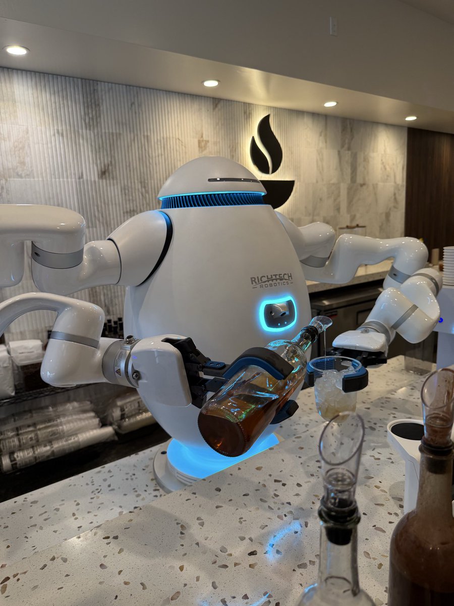 Richtech Robotics tweet media