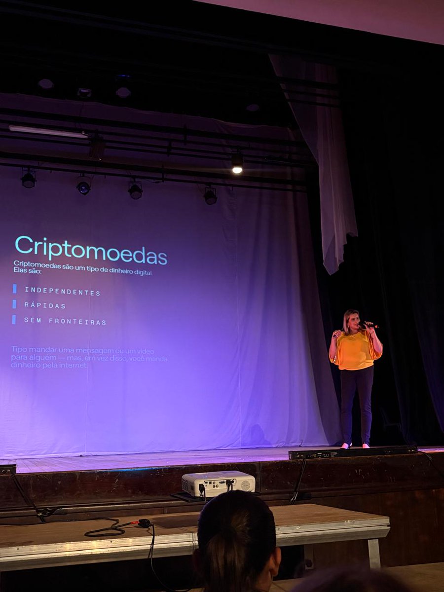 FutbolTechX's tweet photo. 800 young people.
Financial education.
Digital assets.
Real opportunity.
With Denise Cinelli, Global Director of Operations at @notbanklatam  Exchange and FutbolTech Ambassador, driving innovation with purpose.
When women lead, the game changes. ⚽
#FutbolTech #NotbankExchange https://t.co/VcIdsVHdrE
