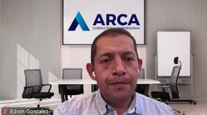 #AEstaHora En el Comité de Comercio Exterior 'Impuesto a los plásticos de un solo uso' para importaciones, con nuestro director de Asunto Legales <a href="/juandicanog/">Juan Diego Cano García</a>, junto con su equipo Alejandro Rodríguez y Jenyfer Barrios, <a href="/EdwinGonzalezg/">Edwin Gonzalez</a> y <a href="/KiaraRochel/">Butterfly</a>, estamos resolviendo dudas de