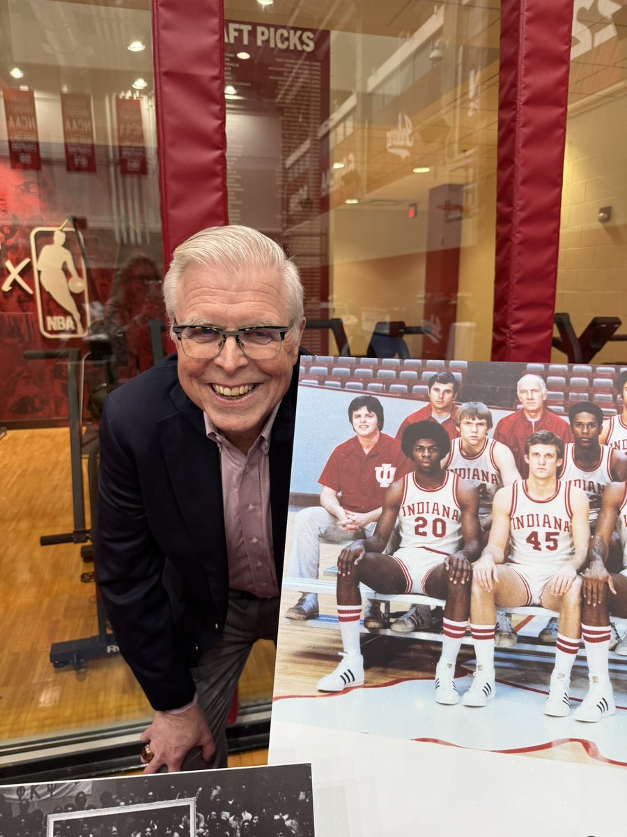 twalk76's tweet photo. Still smiling 50 years later.  A great night celebrating!  @IUArtifacts @IndianaMBB @IUBBManagers https://t.co/vhO1Q0hT3W