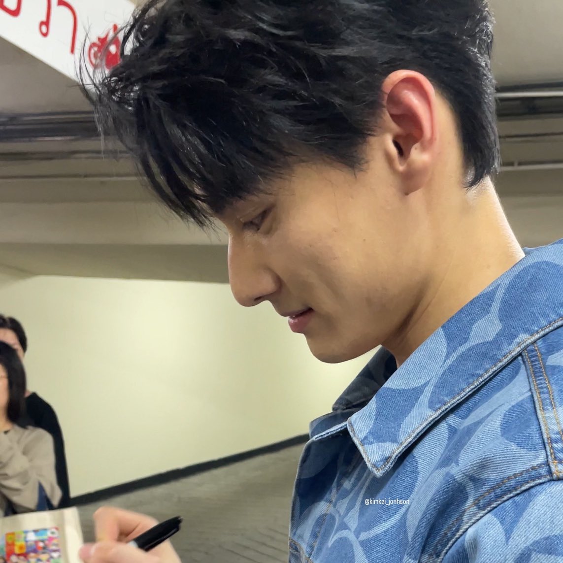 Kimkai_johnson's tweet photo. พระเจ้าาาาาาา 😭😭
#WangZhuocheng 
#วังจั๋วเฉิง https://t.co/6dIIzkZ7pB