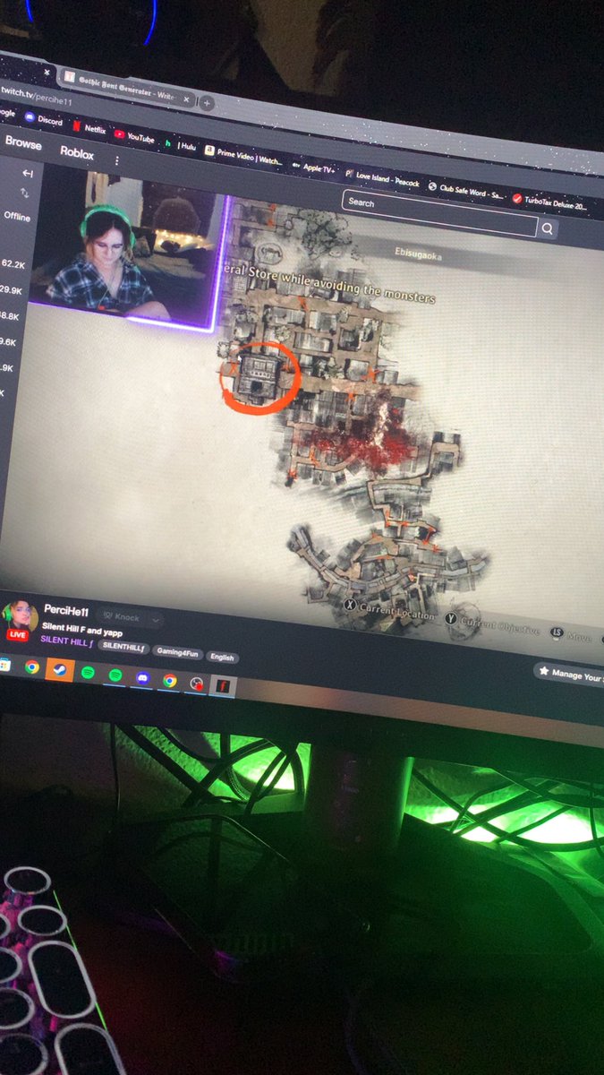 PerciHe11's tweet photo. Stream of #silenthillf went good last night! Resident #discord kitten Harps assisted as much as she could 😂🖤✨ https://t.co/QIRxecQDeD