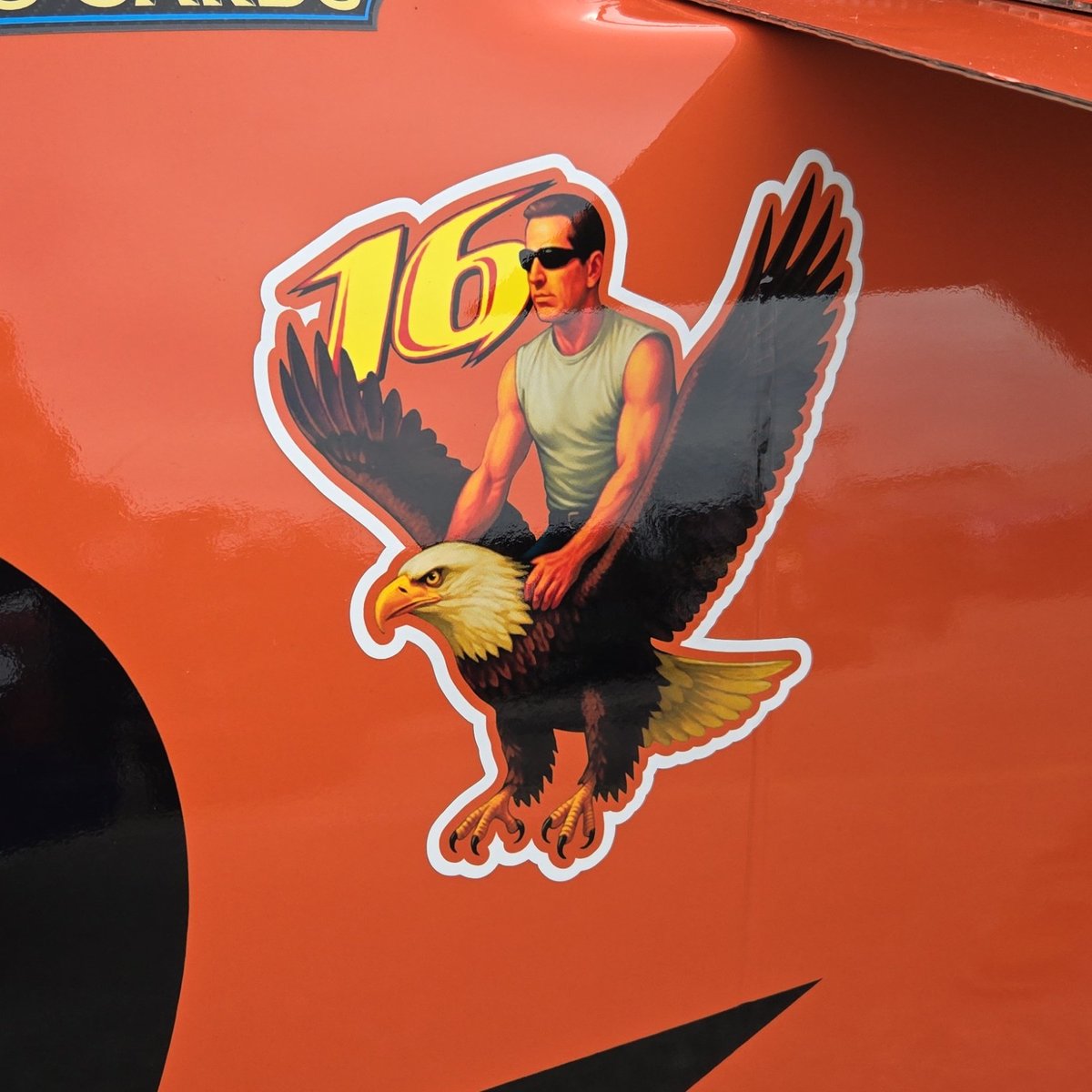 Check out this Greg Biffle tribute decal on the side of Travis Pastrana's truck 🦅