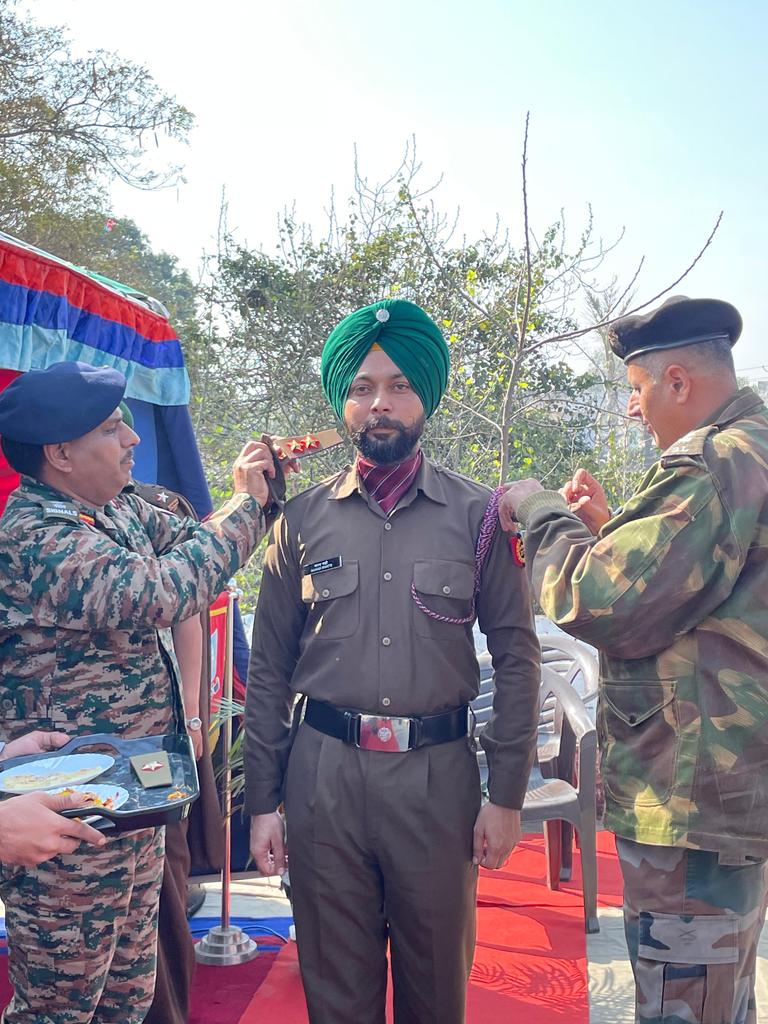 Proud Moment! 🎉

STS World School congratulates ANO Gagan Bhatti on his promotion from 3rd Officer to 2nd Officer at 8 PB BN NCC, Phagwara.

His dedication and leadership make us proud. 👏

#STSWORLDSCHOOL #NCC
#Proudmoment