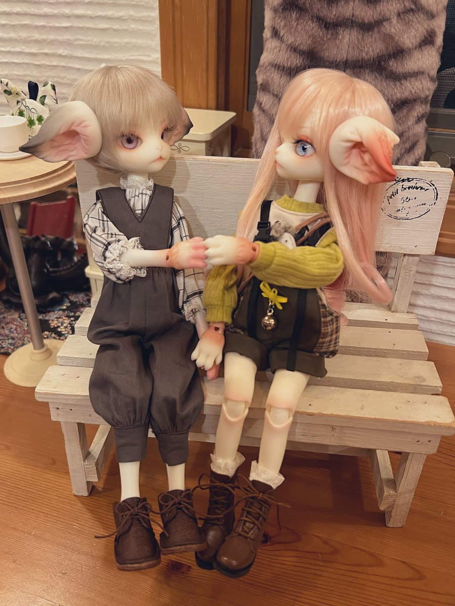 またあそんでにゃー🐈
またあそぶにゃー🐈‍⬛