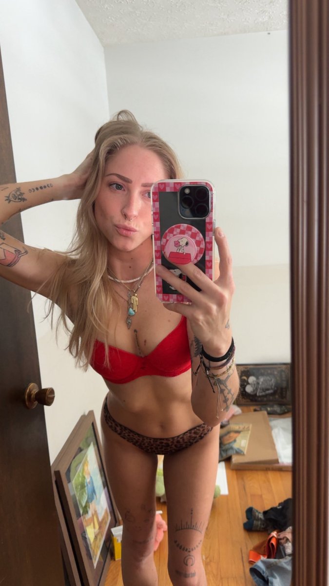 onlyfans.com/2274475042/jes…

i wrote a poem for you💋💋