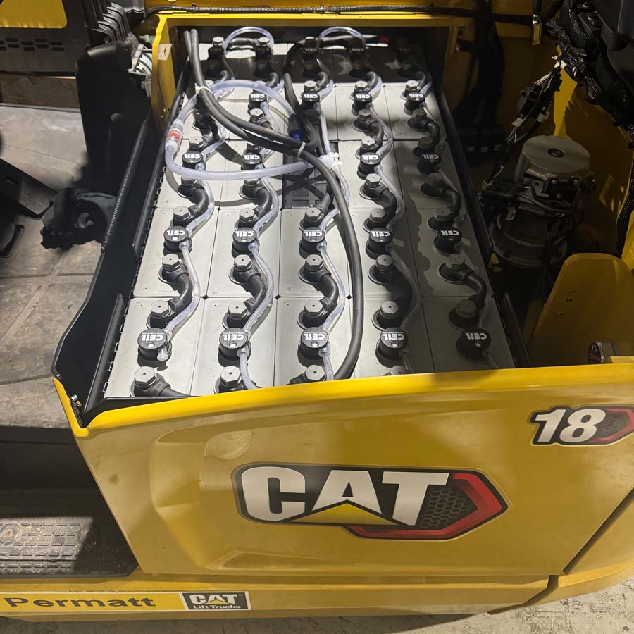 Permatt_Ltd's tweet photo. 🚨 In Stock Now - @CatliftruckEAME 1.8T 3 Wheel Electric Forklifts

4700mm triple mast | Side shift | New battery (autofill) | Blue safety lights
More info 👉 https://t.co/kDpRqEd7RZ
📞 Contact Dan ☎️ 0191 216 5320
#ElectricForklift #MaterialsHandling #Warehouse #UKLogistics https://t.co/vw4FKG7Ozm