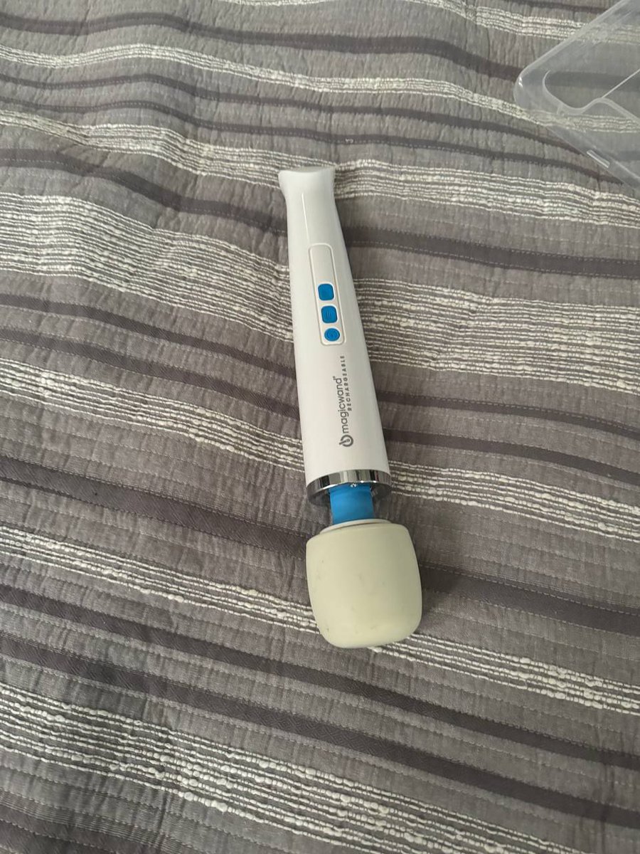 I woke up today with a huge urge, I don't know how to calm it down because using my dildos and masturbating three times just makes me want so much more. Who wants to taste my cum and squirt?