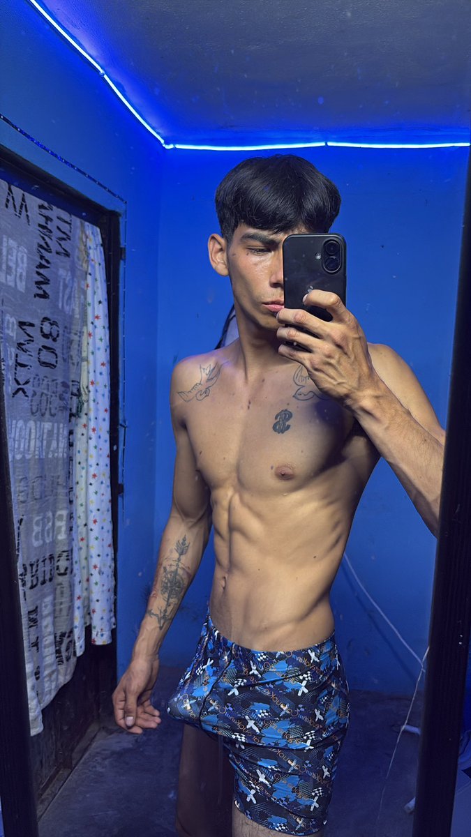 papi_Justin_xx's tweet photo. Mandeeeeee https://t.co/zEKFGMdgrG