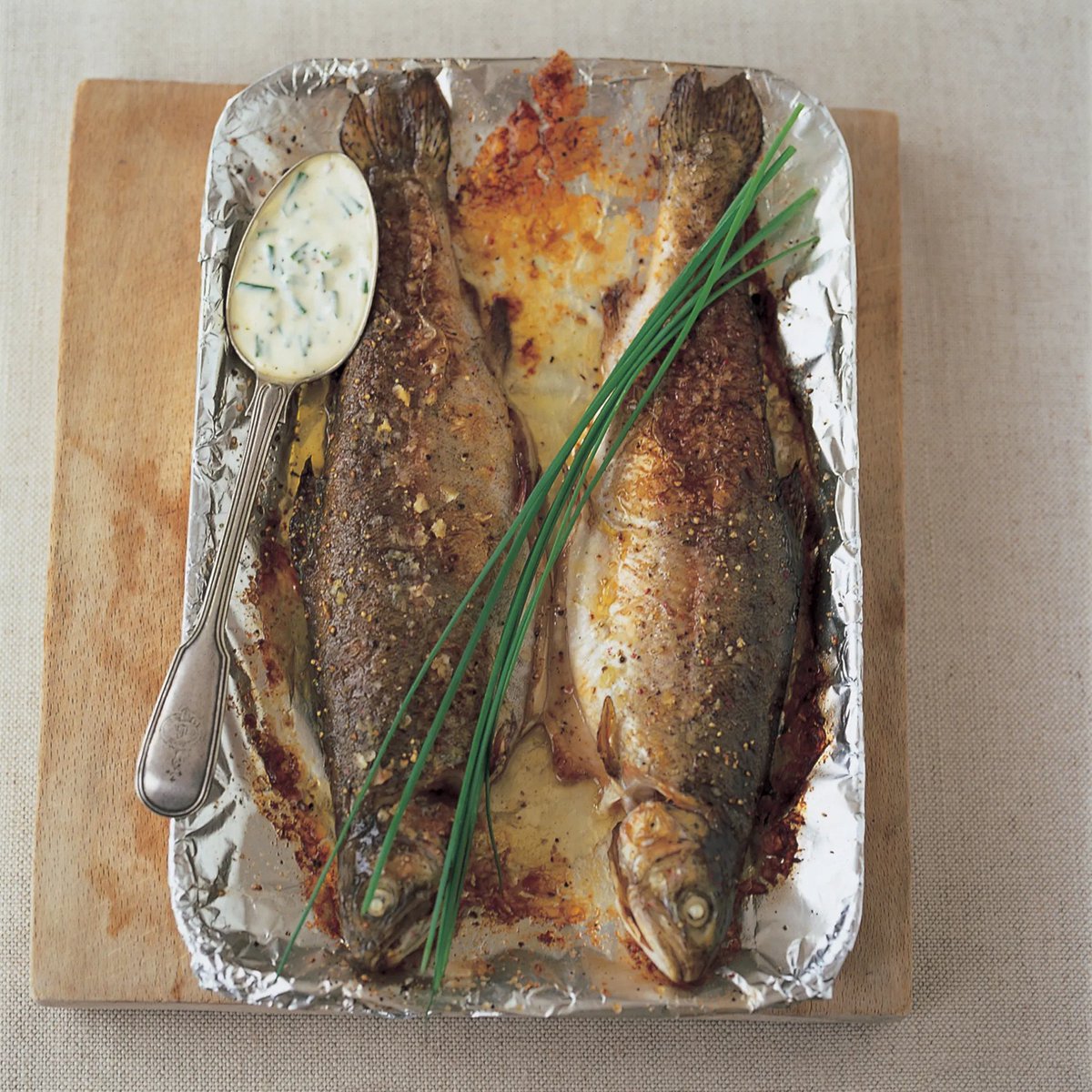 DeliaOnline's tweet image. Recipe of the Day:  Trout with Butter, Crème Fraiche and Chives⁠
⁠
It’s Fish Friday, and today’s recipe of the day is Trout, full of omega-3 fatty acids, high-quality protein and essential vitamins. ⁠
⁠
⁠deliaonline.com/recipes/books/…

#recipeoftheday #fishrecipes #trout