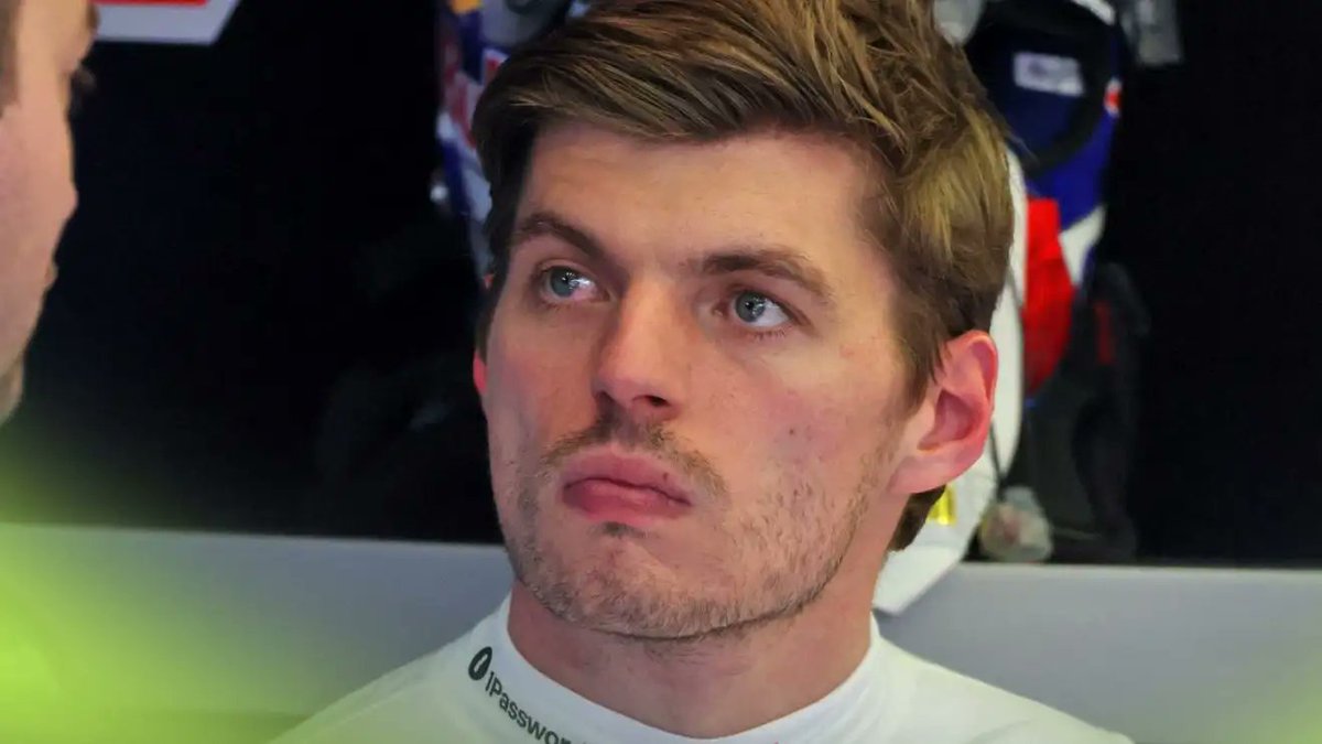 🗣️ | MAX VERSTAPPEN:

"La livery se ve genial, el auto se ve genial. Obviamente, la proporción del auto se ve bien. Creo que ese no es el problema".

"Es todo lo demás, es un poco anti carreras".

"Probablemente la gente no estará contenta de que diga esto ahora, pero soy