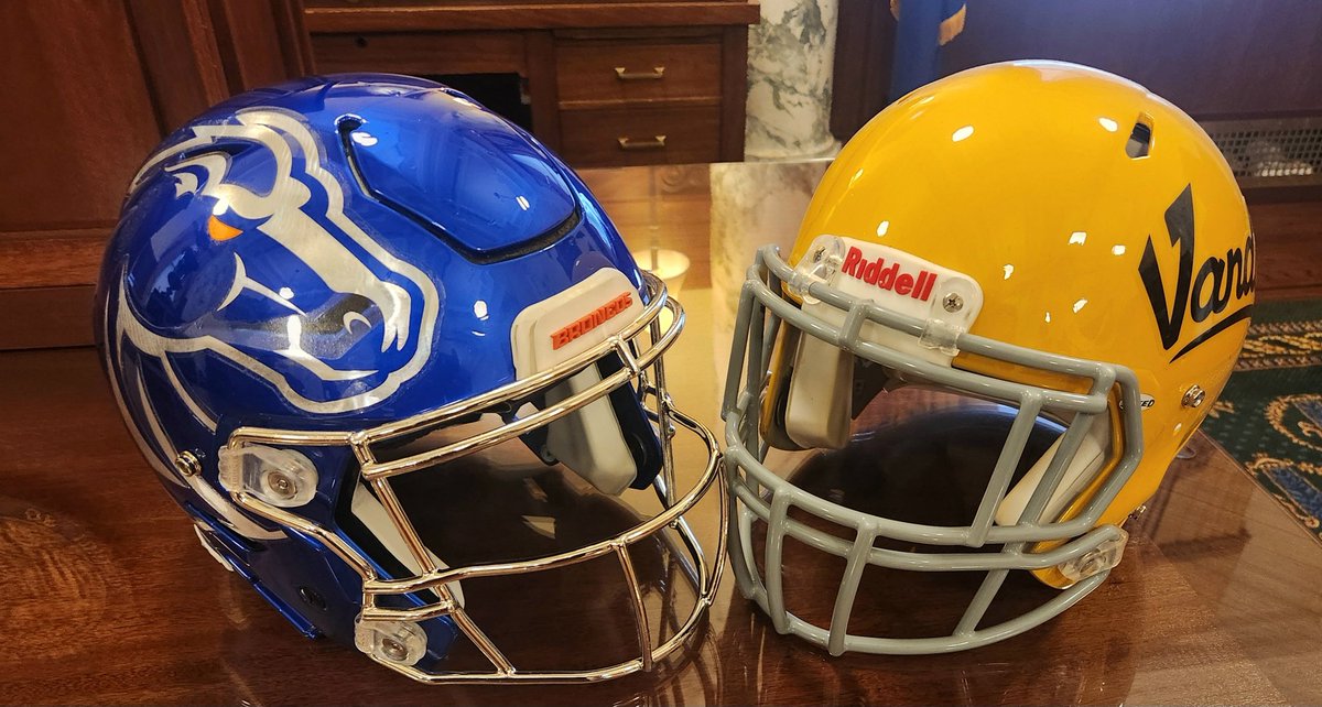 𝐌𝐢𝐤𝐞 𝐏𝐫𝐚𝐭𝐞𝐫 tweet media