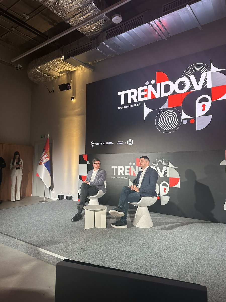 Alexandra Ben Ari tweet media