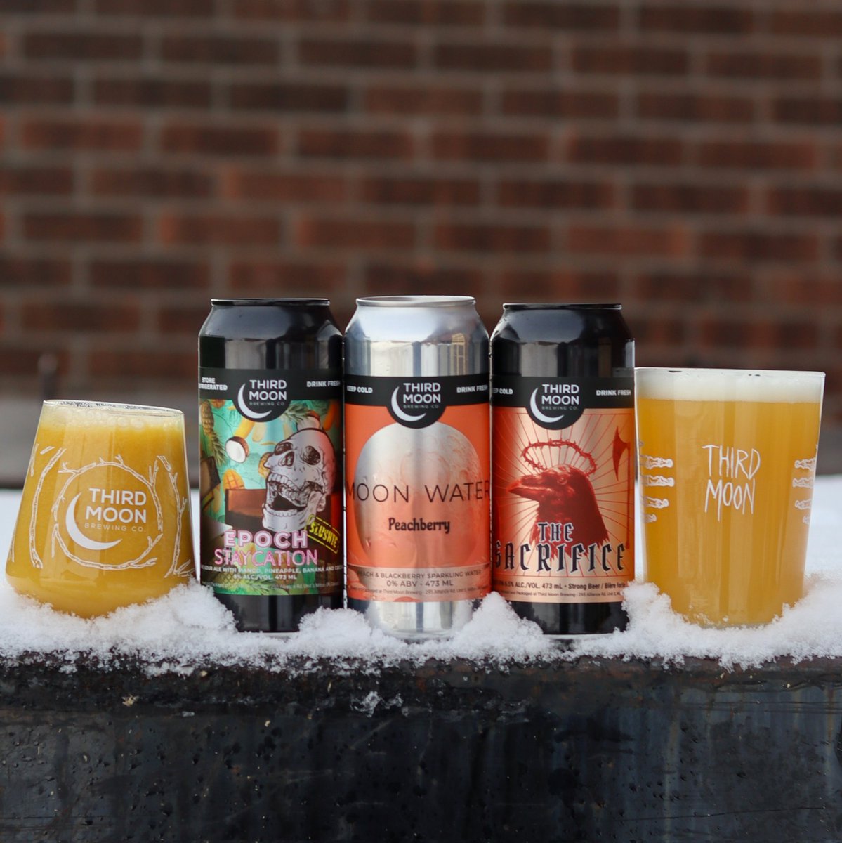 Third Moon tweet media