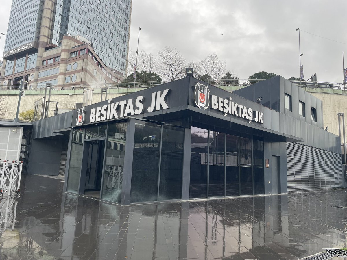 Giresun Federasyonu Gençlik Kolları olarak Beşiktaş JK Disiplin Kurulu Başkanı, aynı zamanda Giresunlu hemşehrimiz olan Av. Devrim Alparslan Başkanımızı, Devrim abimizi makamında ziyaret ettik 😊

Hoş sohbeti ve misafirperverliği için sevgili başkanımıza çok teşekkür ediyoruz 😊
