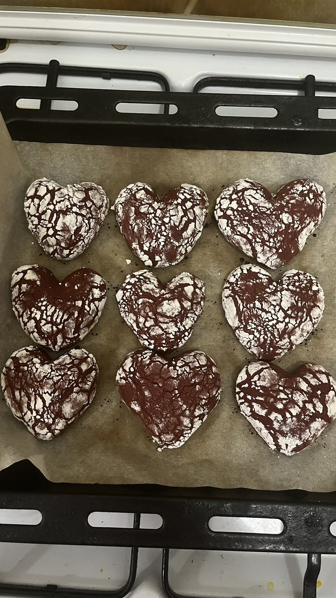 Внутри они красненькие, они только выглядят, как из говна!