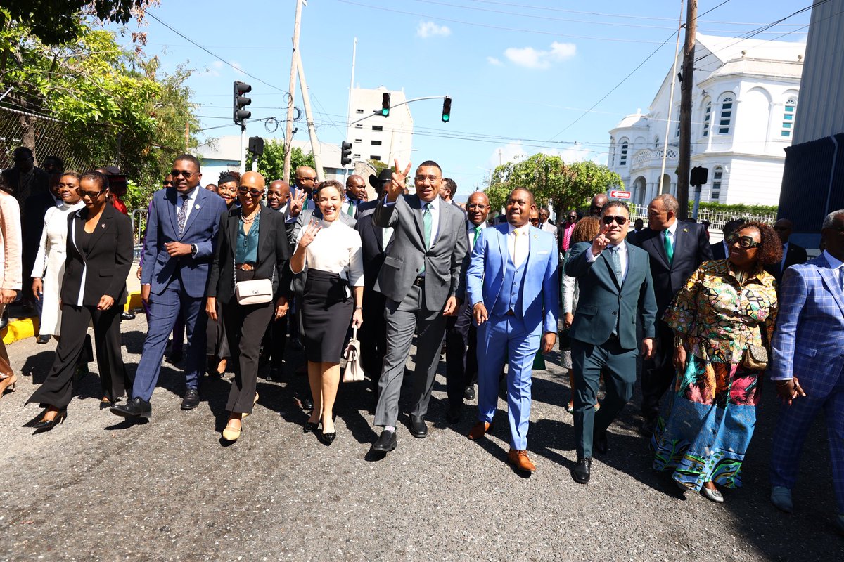 AndrewHolnessJM's tweet photo. #ThroneSpeech: The Government recorded three major achievements in 2025/26. First, the Government monetised its portion of Sangster International Airport revenue, raising US$400 million through a 10-year bond issued by Montego Bay Airport Revenue Finance Limited.
This follows the successful 2024/25 monetisation of the Norman Manley International Airport revenue, which received Latin Finance’s 2025 “Infrastructure Financing of the Year- Caribbean” award.