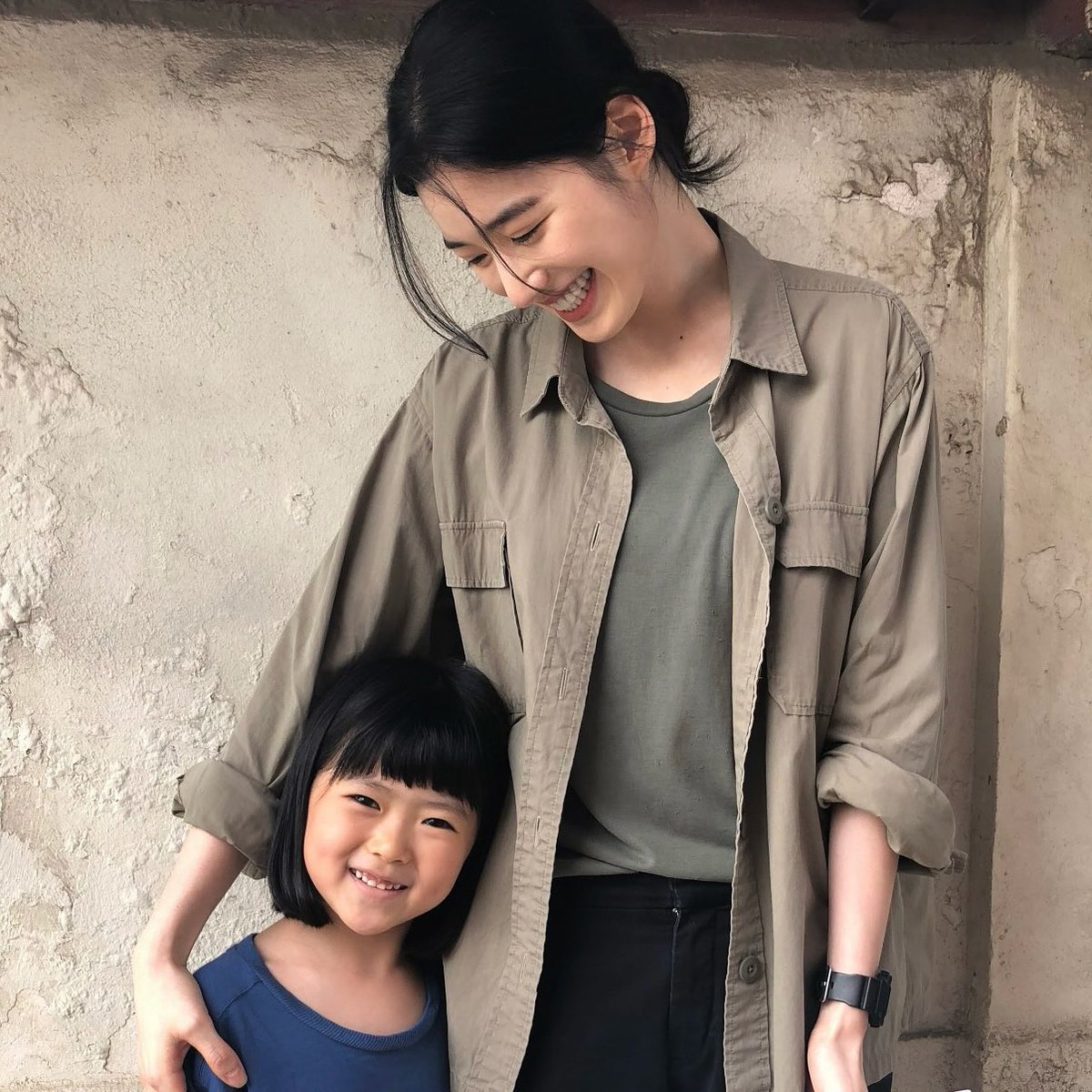 twtforiphone's tweet photo. 이딴 칙칙한 색 어울리는 거 강길영 너 하나밖에 없고 너 같은 여자 너밖에 없고 제발 한번만 더 해보자고 하고싶고 https://t.co/B1wz7le8oI