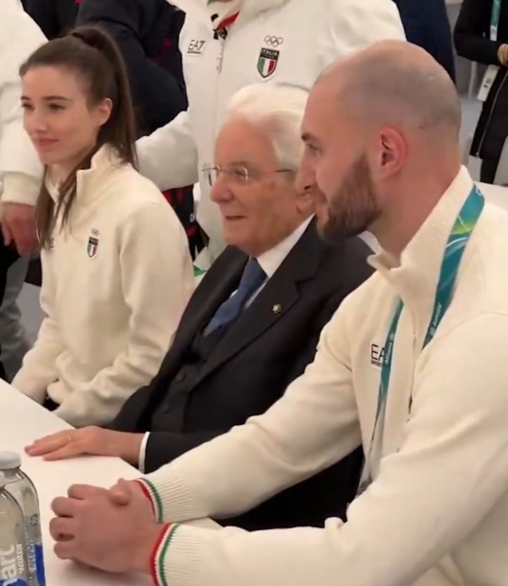 Iperborea_'s tweet photo. ma le tre persone più importanti che abbiamo in italia in questo momento https://t.co/Ku3JMaUk2C