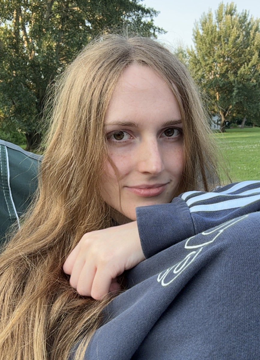 alex 🍓 tweet media