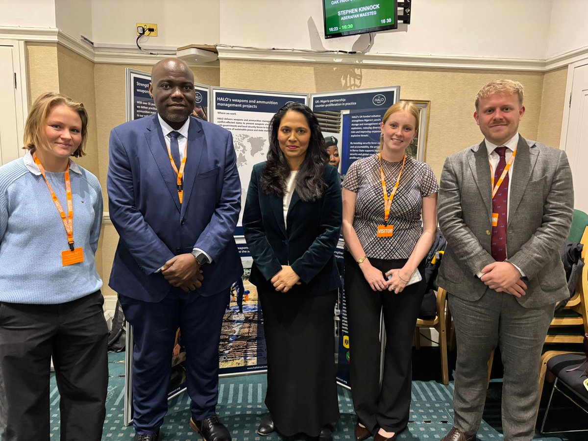 rushanaraali's tweet photo. It was great to host @TheHALOTrust's event in Parliament on conflict prevention. 

HALO are best know for their landmine clearance work around the world. This event was on the need to address the proliferation of weapons, and to reduce the threat of unsafe munitions being stored in populated areas.

As a HALO ambassador, I’m incredibly proud of the work they do to save lives and support local communities.