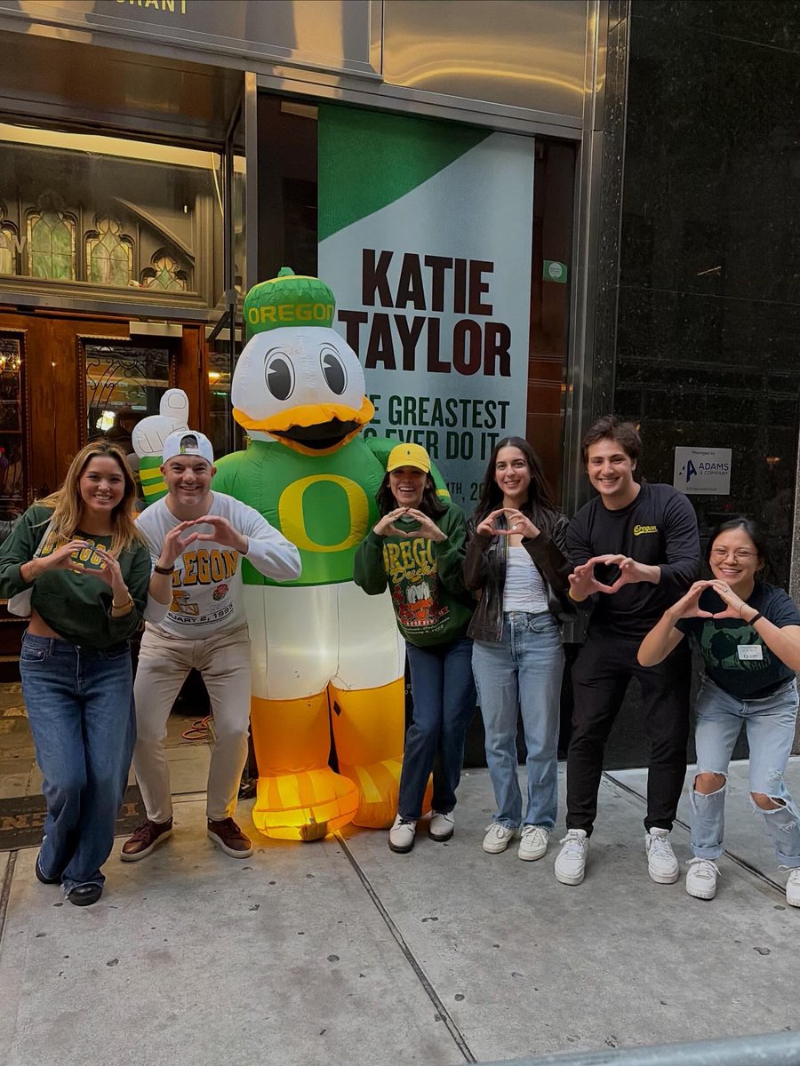 New York Ducks - UO Alumni Association tweet media