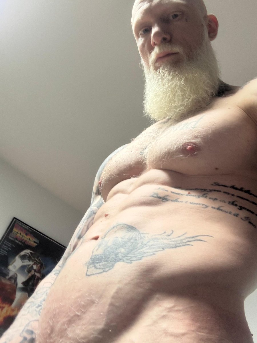 marcopolowhiteR's tweet photo. When I see you like that, I know youโre exactly where you belong ๐
#DominantEnergy #KnowYourPlace #PowerVibes
#AlphaMood #HeteroCurious #OpenMinded #StraightButCurious https://t.co/e5pWdnlvKf