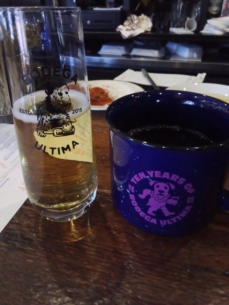 Coffee &amp; Cava !!!

<a href="/SurreyCenter/">Surrey Center</a> <a href="/bodegaultima/">Bodega Ultima</a> #SurreyCenter #Thursday #Cava
#Coffee #BodegaUltima #csra
#Augusta #AugustaGa #drinklocal
#LoveAugusta #LiveAugusta