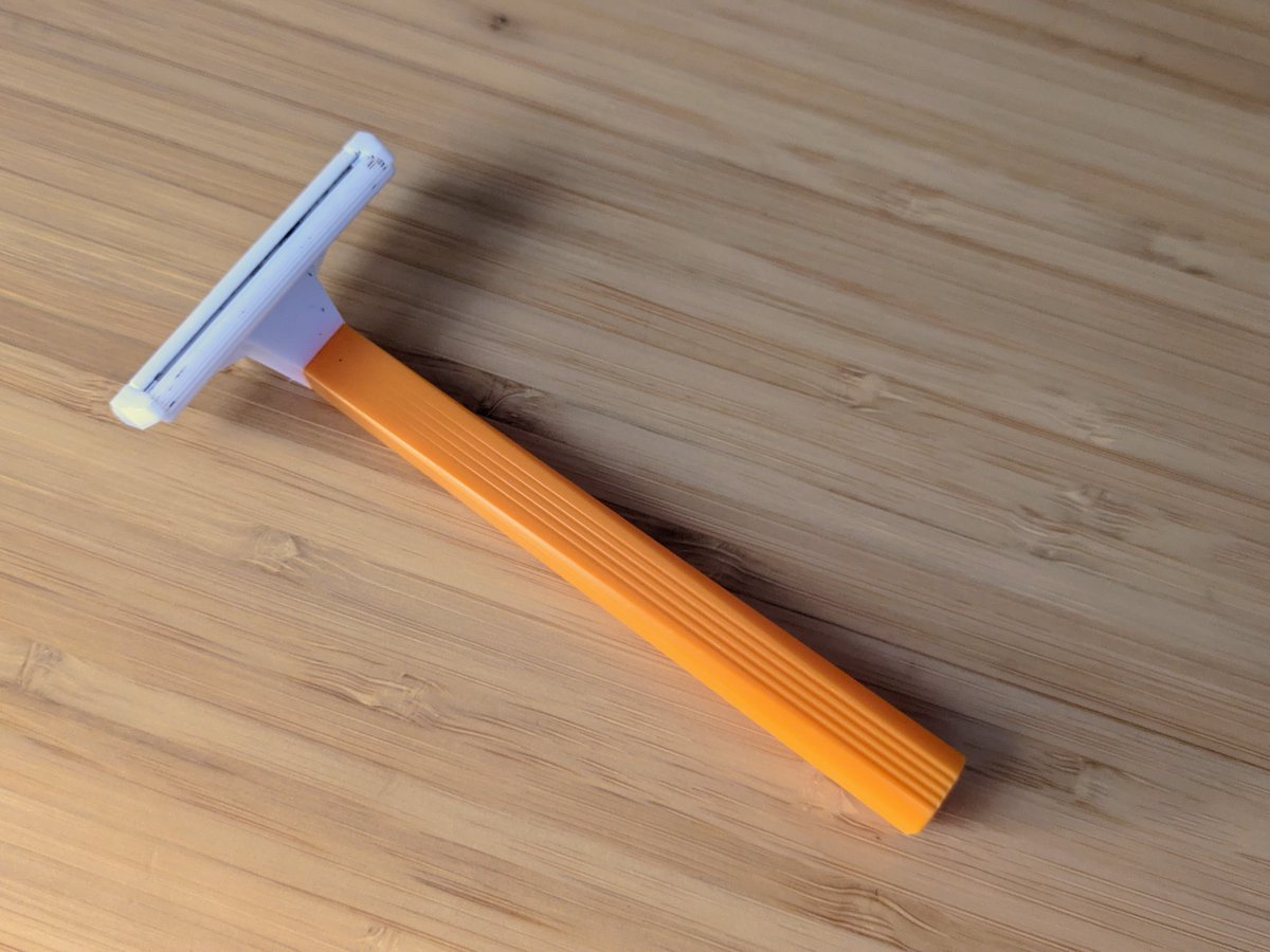 scottstoll's tweet photo. I bought new razors for the first time in 20 years. Back then, I thought the apocalypse was happening. I was ahead of my time in that regard. I hate itchy beards, and I thought, "If the apocalypse is happening, I want to look good." Thinking I need 20 more years of supplies. Ha. https://t.co/FpYGlscv0I